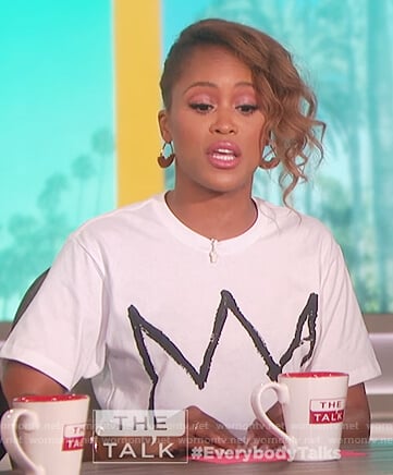 Eve’s white crown print t-shirt on The Talk