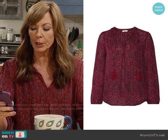 Joie Calla Top worn by Bonnie Plunkett (Allison Janney) on Mom