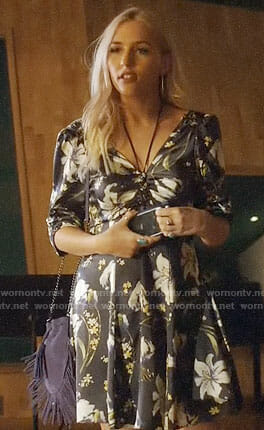 Maddie’s black lily print dress on Nashville