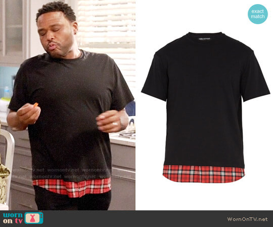 Neil Barrett Tartan-panel cotton T-shirt worn by Andre Johnson (Anthony Anderson) on Black-ish