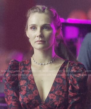 Scarlett's red floral dress with ruched sleeves on Nashville
