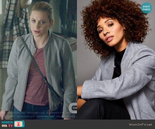 Ted Baker Robley Detachable Fur Collar Jacket worn by Betty Cooper (Lili Reinhart) on Riverdale