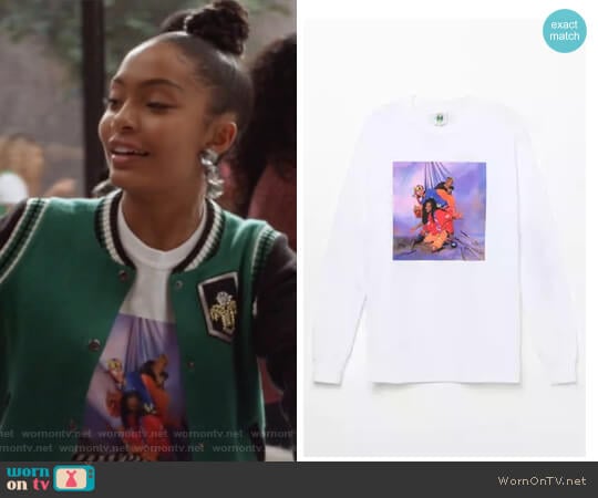 TLC Studio Long Sleeve T-Shirt by Cross Colours worn by Zoey Johnson (Yara Shahidi) on Grown-ish