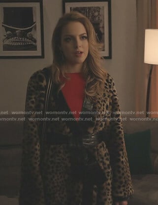 Fallon’s lepard print coat on Dynasty