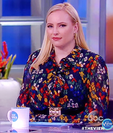 Meghan’s black floral print long sleeve dress on The View