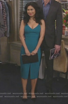 Eve's blue v-neck sleeveless dress on 9JKL