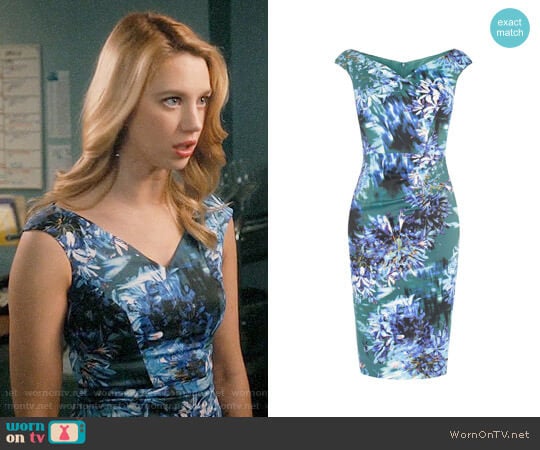 Karen Millen Floral Print V-neck Dress worn by Petra Solano (Yael Grobglas) on Jane the Virgin