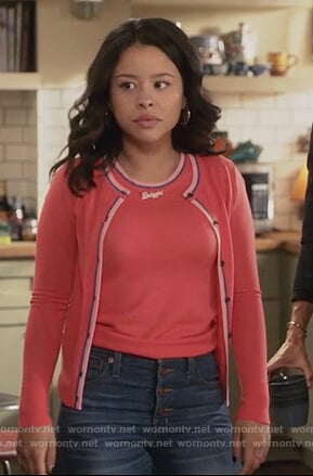 Mariana’s pink cardigan and top on The Fosters