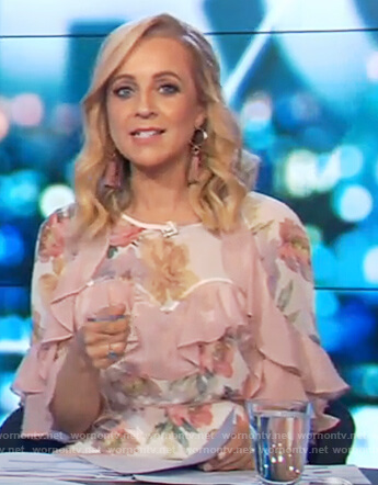 Carrie’s pink floral print ruffle dress on The Project