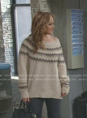 Vanessa's beige chevron sweater on Kevin Can Wait