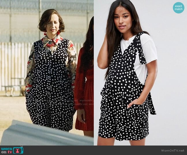 WornOnTV: Carol’s polka dot overalls and horse print blouse on Last Man ...