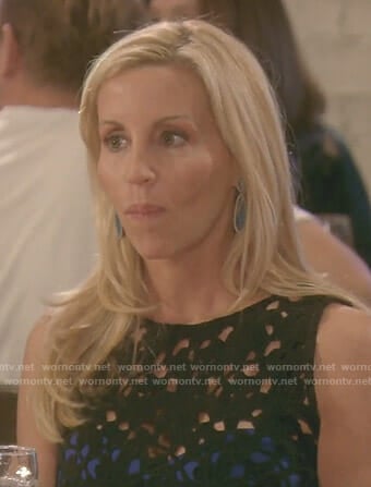 WornOnTV: Lisa's black lace-up clutch bag on The Real Housewives of Beverly  Hills, Lisa Rinna