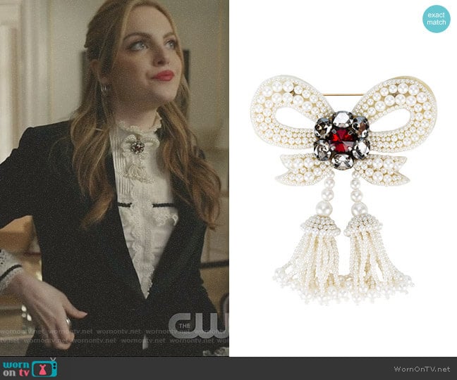 Pearl Embellished Bow Brooch by Gucci worn by Fallon Carrington (Elizabeth Gillies) on Dynasty