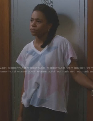 Maggie's white star print t-shirt on Grey's Anatomy