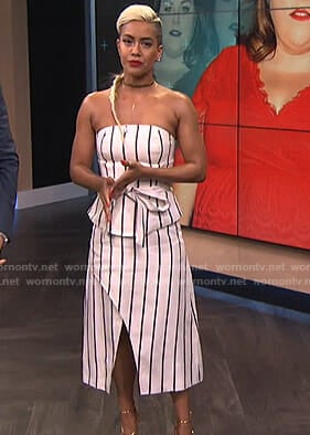 Sibley's white striped strapless dress on E! News