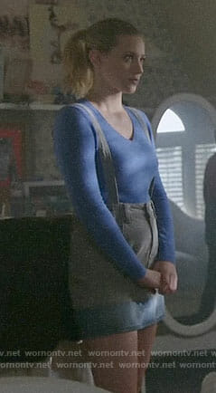 Betty’s denim suspender skirt on Riverdale