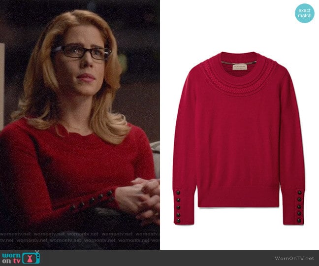 Burberry Cashmere Sweater worn by Felicity Smoak (Emily Bett Rickards) on Arrow