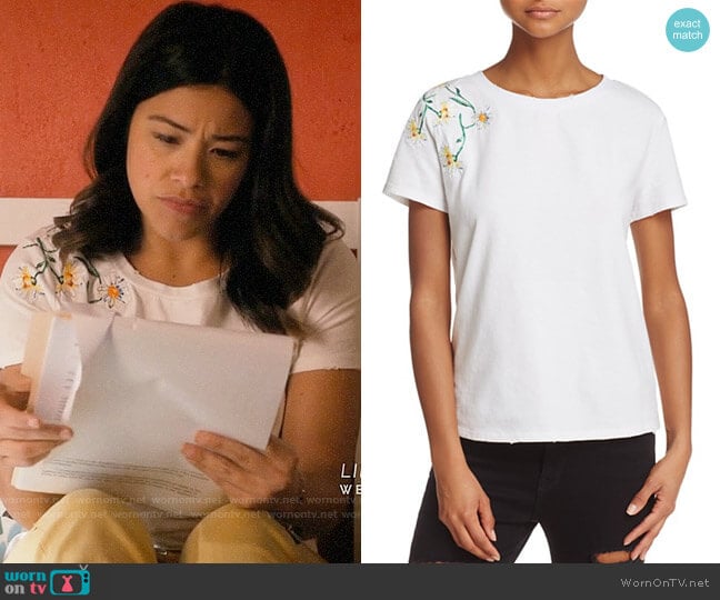 Honey Punch Daisy Embroidered Tee worn by Jane Villanueva (Gina Rodriguez) on Jane the Virgin