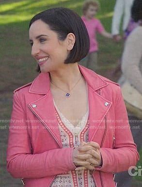 Jen’s pink leather moto jacket on Life in Pieces