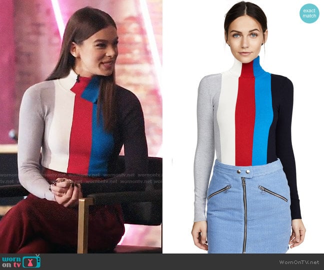 JoosTricot Long Sleeve Turtleneck worn by Hailee Steinfeld on The Voice