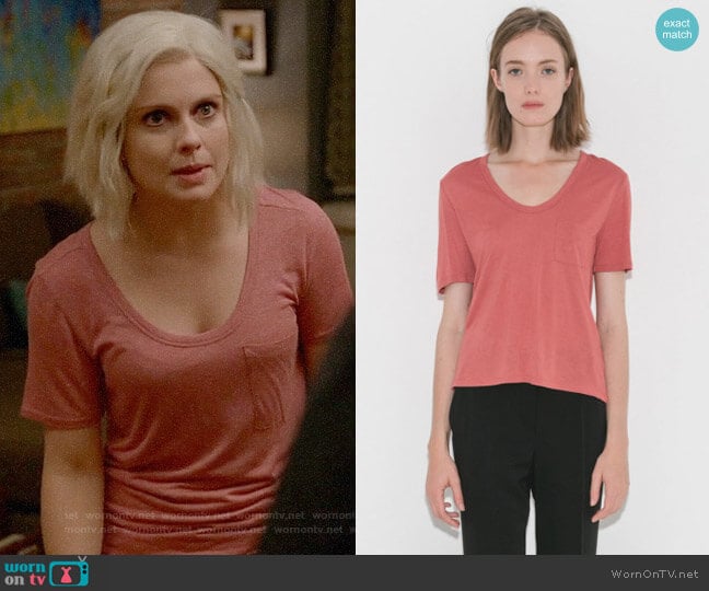 T by Alexander Wang Cropped Tee w/ Chest Pocket  worn by Liv Moore (Rose McIver) on iZombie