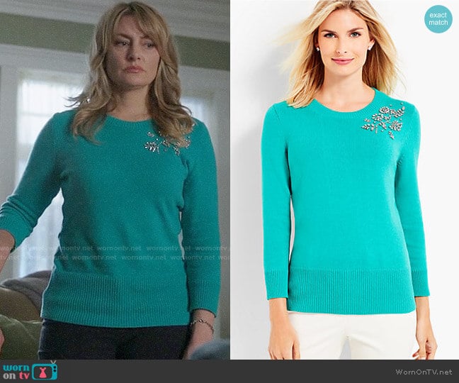 Talbots Beaded Corsage Sweater worn by Alice Cooper (Mädchen Amick) on Riverdale