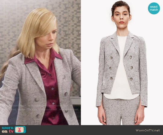 Theory Jontia Jacket worn by Jill Kendall (Jaime Pressly) on Mom