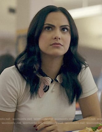 Veronica’s white top with embroidered bow collar on Riverdale