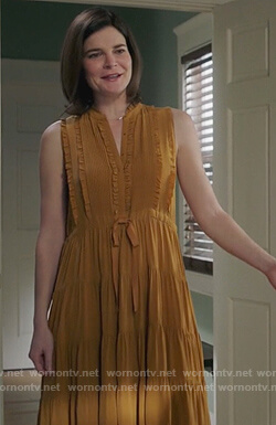 Heather's yellow sleeveless ruffle dress on Life in Pieces