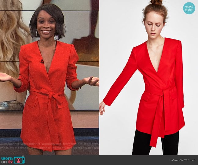  worn by Zuri Hall on E! News