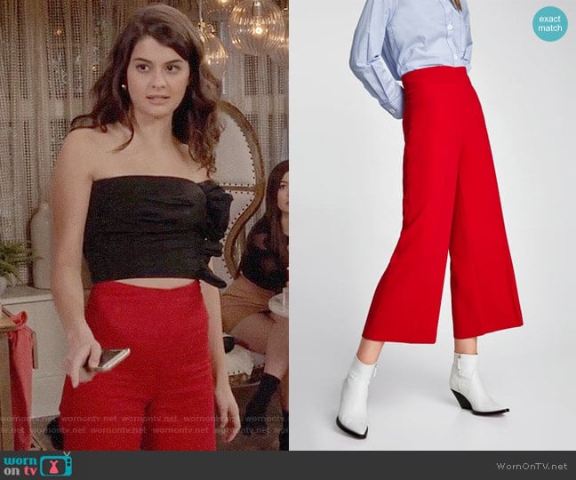 Zara High Waist Trousers worn by Sabrina Pemberton (Sofia Black D'Elia) on The Mick