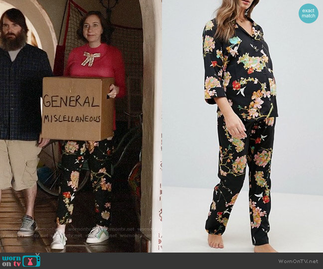 ASOS Maternity Dark Floral Pants Pajama Set worn by Carol Pilbasian (Kristen Schaal) on Last Man On Earth