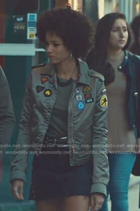 Maia’s khaki bomber jacket with patches on Shadowhunters