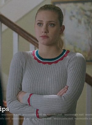 Betty’s grey sweater with scalloped trim on Riverdale