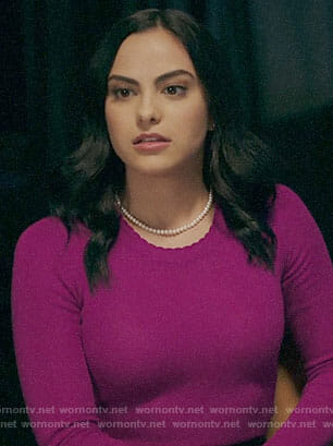 Veronica’s pink sweater on Riverdale