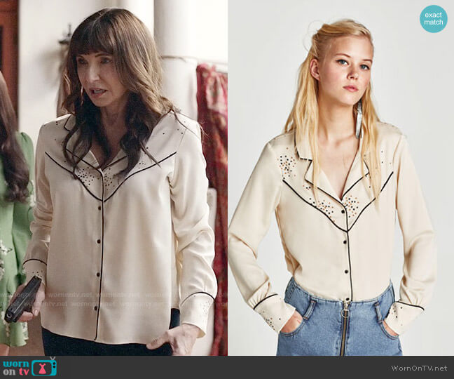 Zara Star Print Shirt with Contrasting Piping worn by Gail Klostermann (Mary Steenburgen) on Last Man On Earth