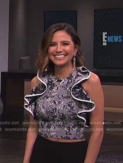 Erin’s grey floral ruffled top on E! News