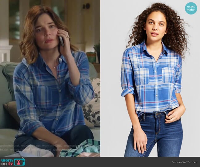 Long Sleeve Plaid Shirt by Universal Thread at Target worn by Heather Hughes (Betsy Brandt) on Life in Pieces