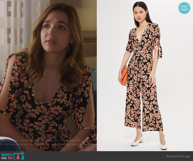 Daisy Print Wrap Jumpsuit by Topshop worn by Cassandra (Georgie Flores) on Famous in Love