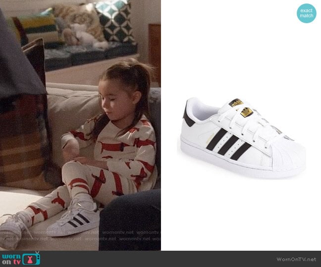 Adidas Superstar Sneakers worn by Ruth (Danielle Rockoff) on New Girl