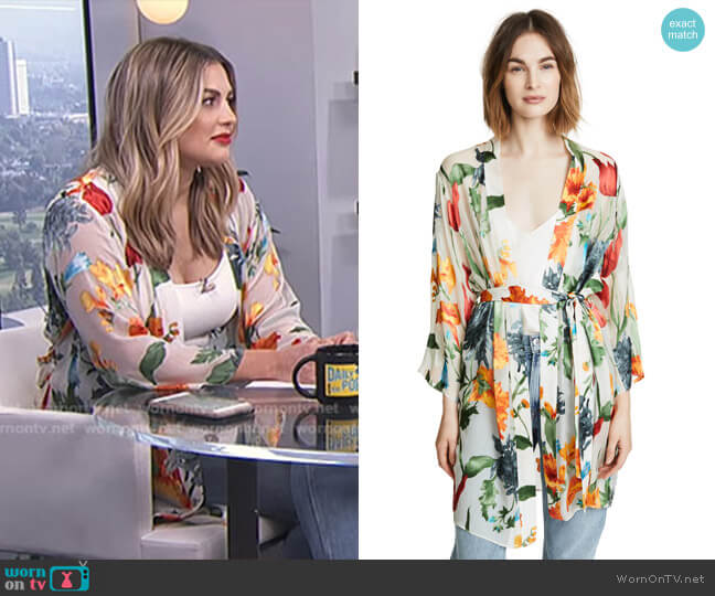 'Maylin' Robe with Belt by Alice + Olivia worn by Carissa Loethen Culiner on E! News