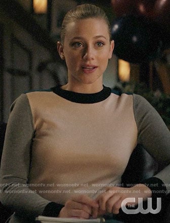 Betty’s colorblock sweater on Riverdale