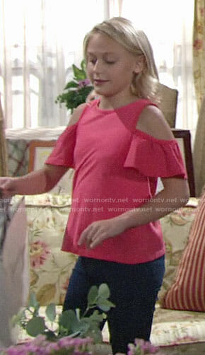 Faith's pink cold shoulder tee on The Young and the Restless