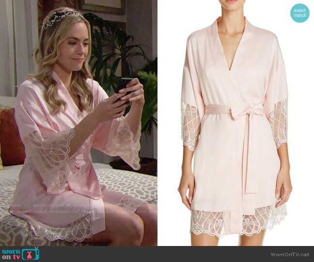 Flora Nikrooz Gabby Kimono Robe worn by Hope Logan (Annika Noelle) on The Bold and the Beautiful