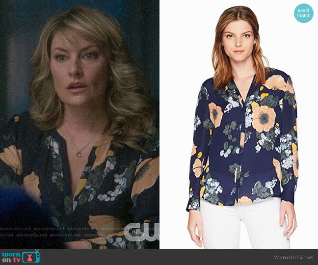 Joie Amarant Blouse worn by Alice Cooper (Mädchen Amick) on Riverdale