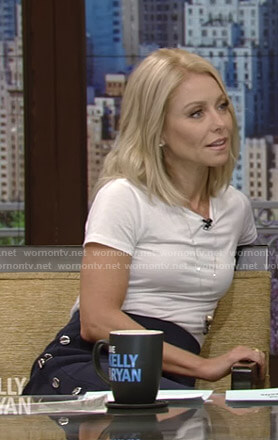 Kelly's navy buttoned pencil skirt on Live with Kelly and Ryan