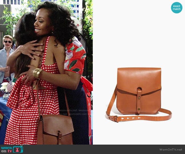 Madewell The Brisbane Crossbody Bag worn by Shauna (Camryn Hamm) on The Young and the Restless