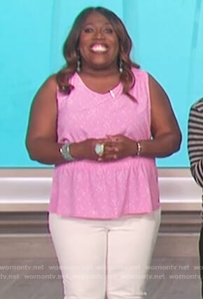 Sheryl’s pink printed sleeveless top on The Talk