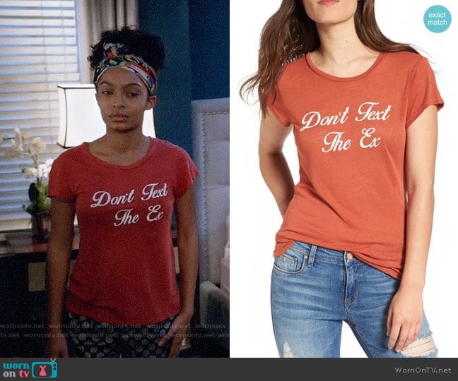 Project Social Don't Text the Ex Graphic Tee worn by Zoey Johnson (Yara Shahidi) on Blackish