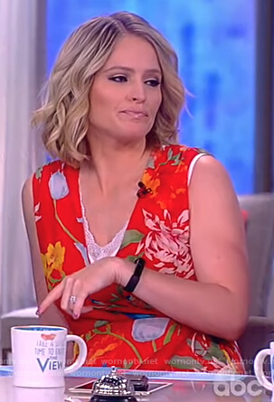 Sara’s red floral print v-neck dress on The View
